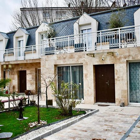 Villa Foch - Maison Familiale A 20 Min De Paris, Disney Et La Vallee Village Avec Balcon Et Jardin Privatif Saint-Maur-des-Fossés Екстериор снимка